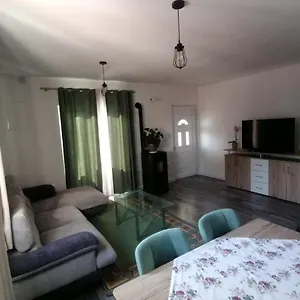 Apartman Nana, Biograd Na Moru