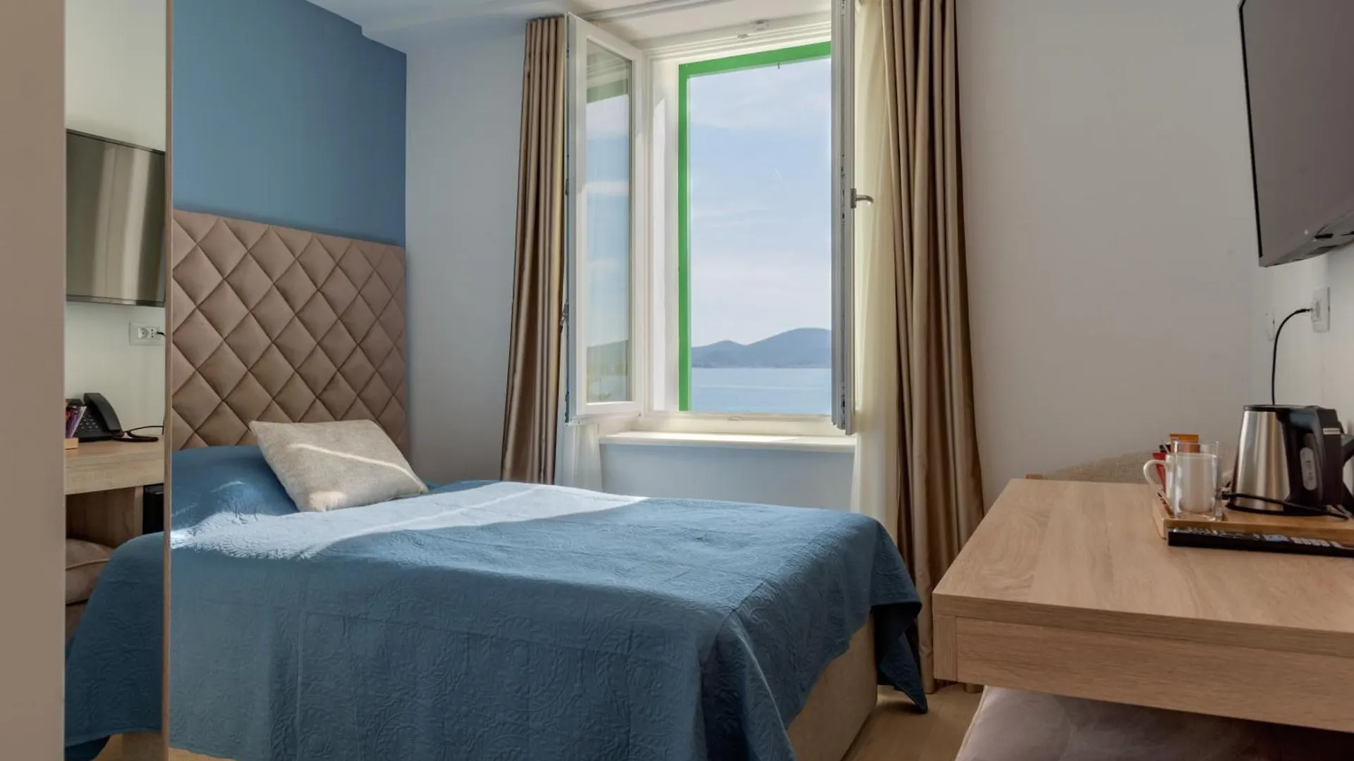 Sangulin Palace V 4*, Biograd Na Moru